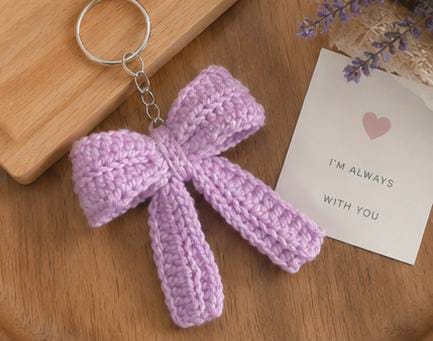 Artique Bow Charm Keychain